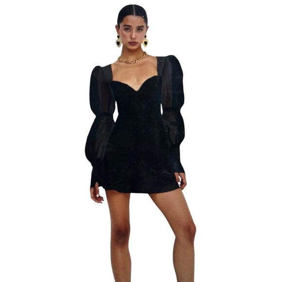 For Love And Lemons Dresses & Skirts - For Love And Lemons Gabrielle Puff Sleeve Black Mini Dress Size S